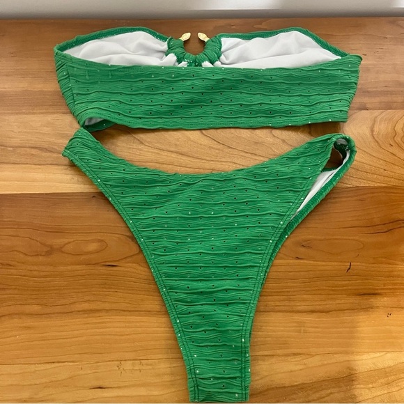 Women’s 3 Piece Bikini Set Bandeau Top, Thong Bottom & Cover Up Size Medium - Picture 8 of 8